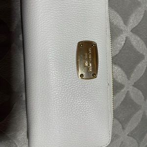 Michael Kors wristlet